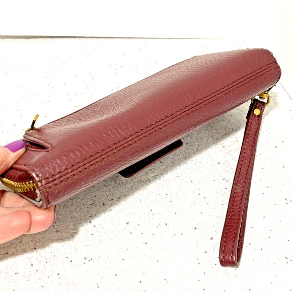 FOSSIL Madison Zipper Clutch Burgundy Red Pebbled Leather Wallet Wristlet Purse - Picture 8 of 10